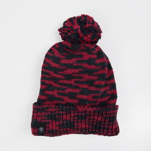 Cappello con pompon umano - rosso e nero